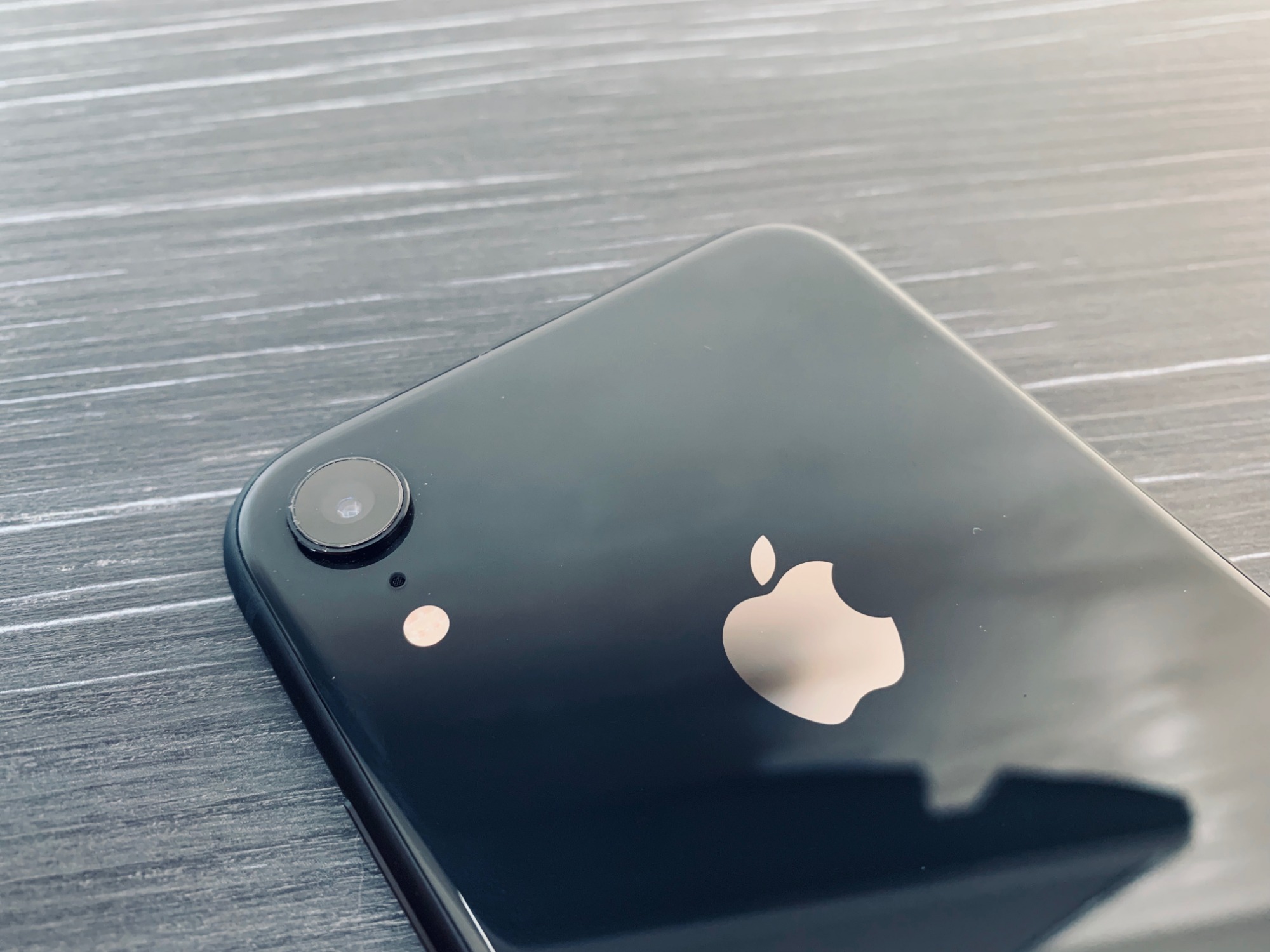 Apple iPhone XR 64GB Space Gray